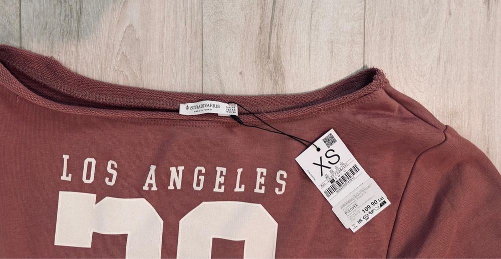 Bluza sport Stradivarius noua - XS