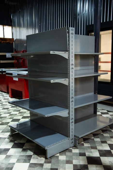 Fabrica rafturi metalice pentru magazine