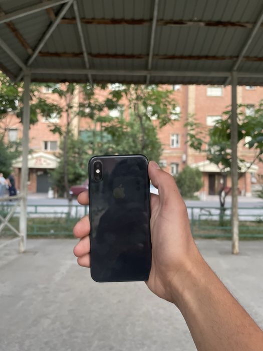 iPhone xs 64gb 100 yomks