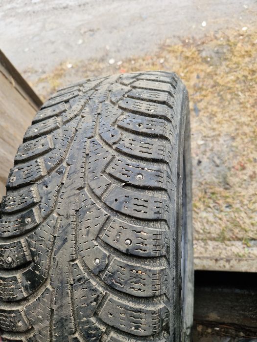 Зимняя резина nokian