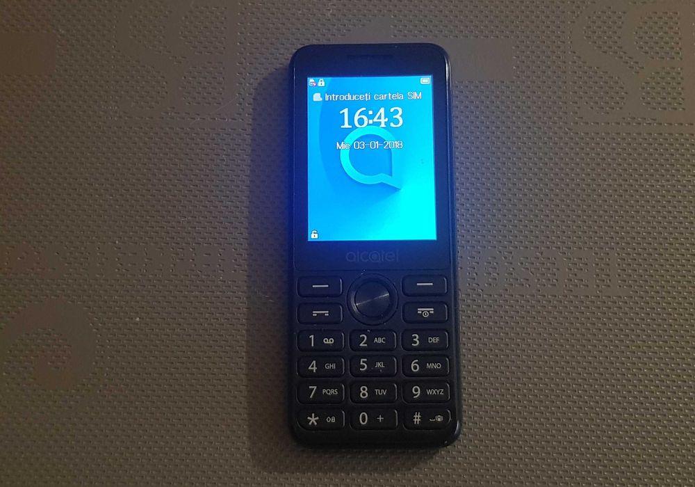 Telefon cu Butoane + incarcator