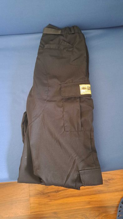 Карго панталони Corteiz черно/бели