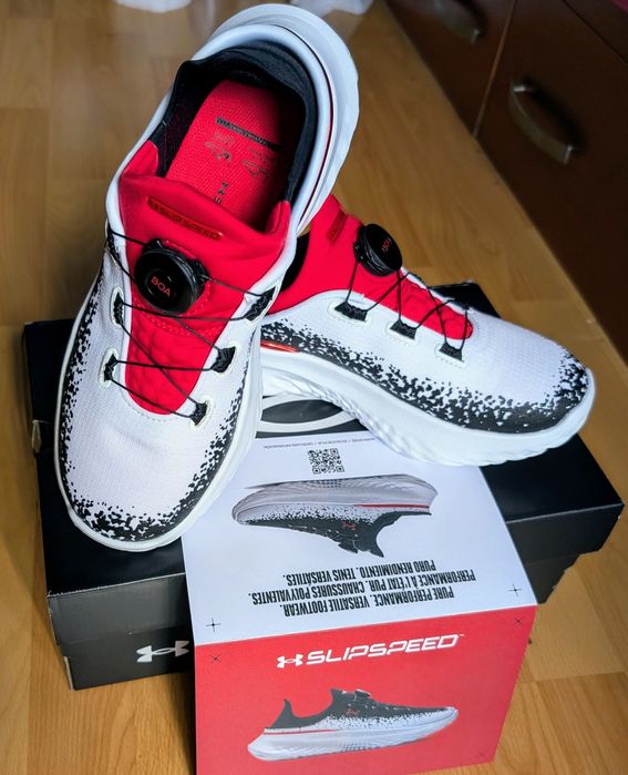 Under Armour SlipSpeed 38