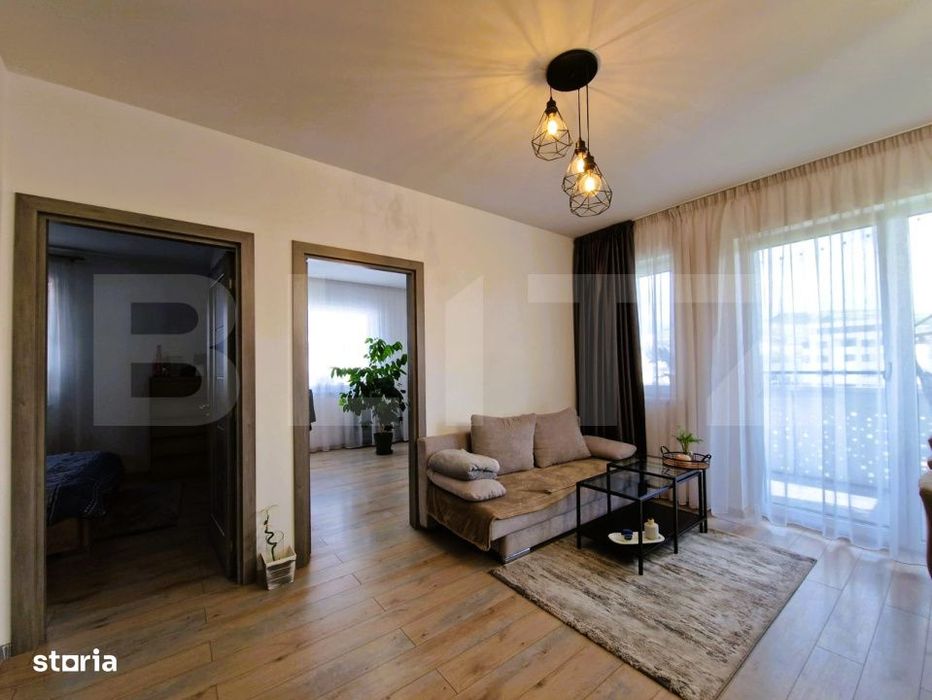 Apartament cu 3 camere, 53 mp, Sannicoara — fotografia 1