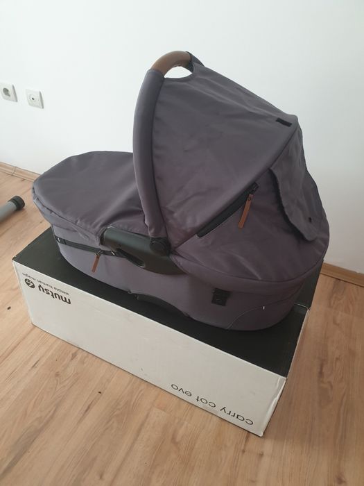 Бебешка количка Mutsy Evo