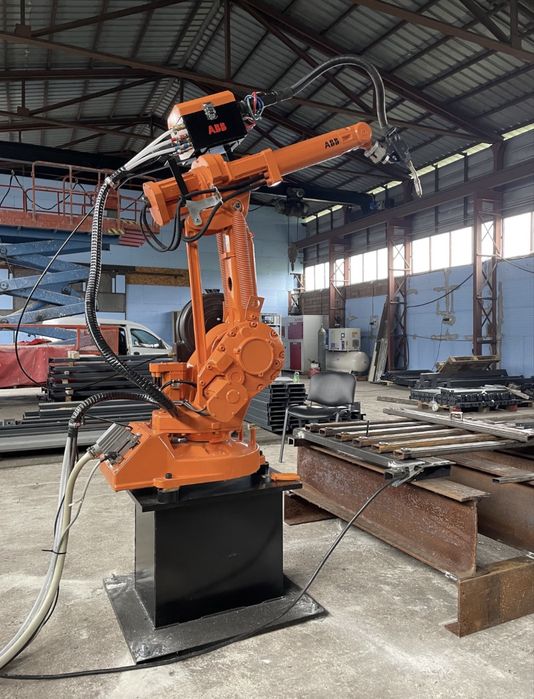 Заваръчен робот АВВ - Робот за заваряване - Welding robot ABB