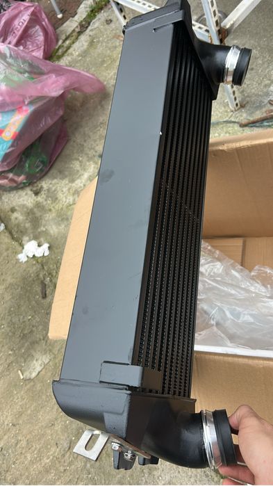 Intrecooler bmw f01 f02 f06 f07 f10 f12 f13 535 520 525 530
