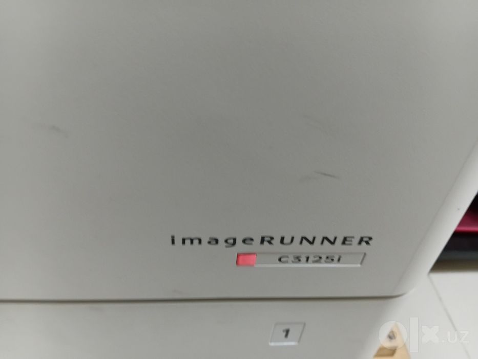 Продаётся бу цветной принтер Canon Image Runner C3125i