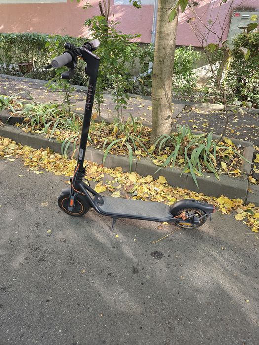 Trotinetă Electrică Segway Ninebot KickScooter F40I