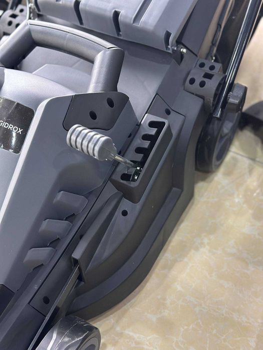 Gazonakasilka Gidrox + trimmer + 15m kabel Газонакасилка