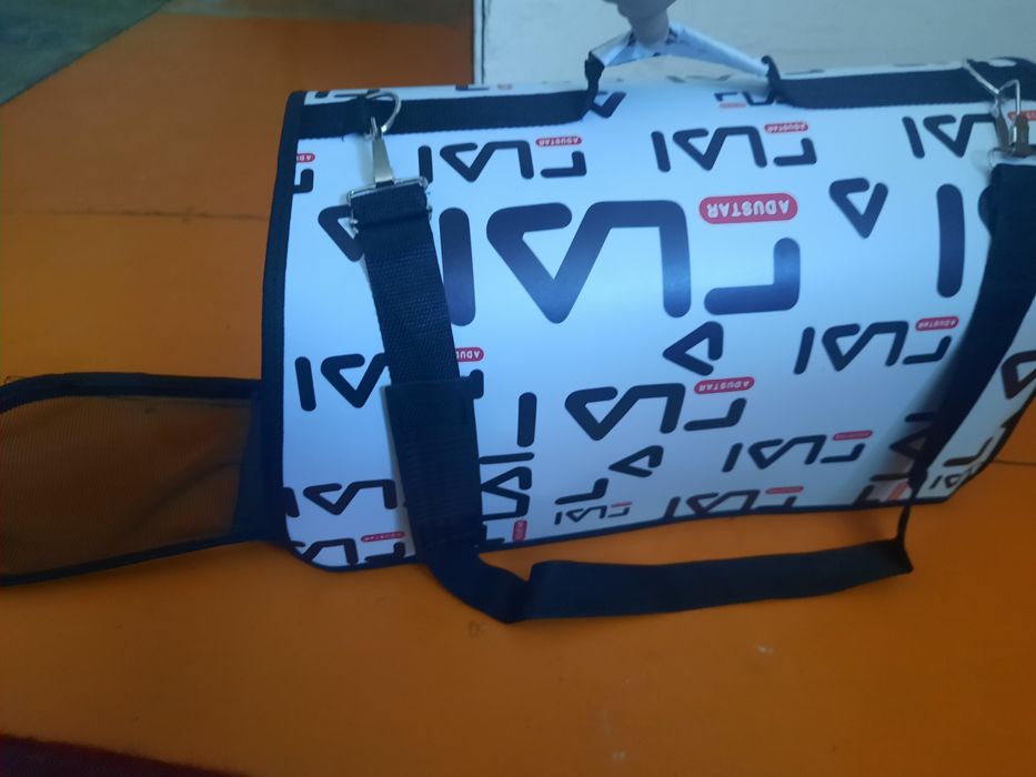 Продам переноски для кошек и собак