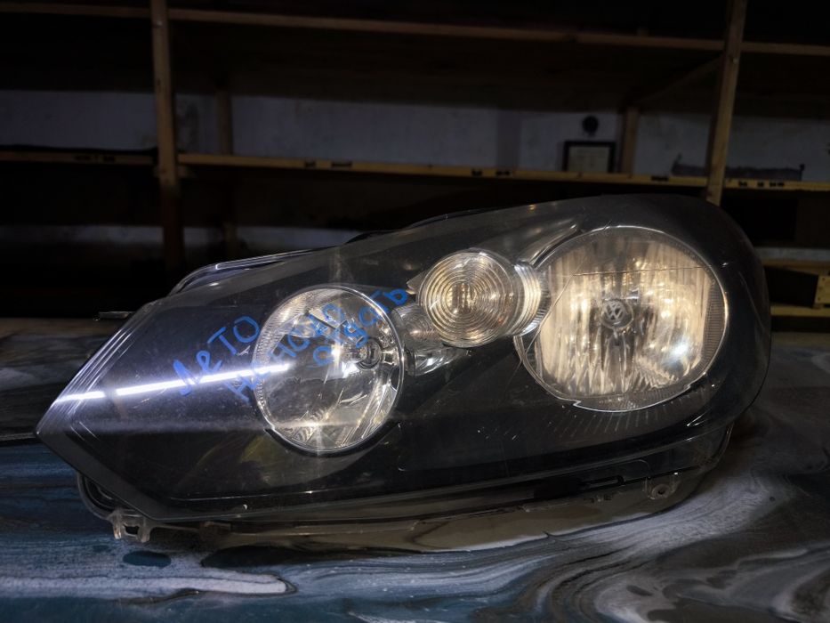 Фара левая Vw golf 6