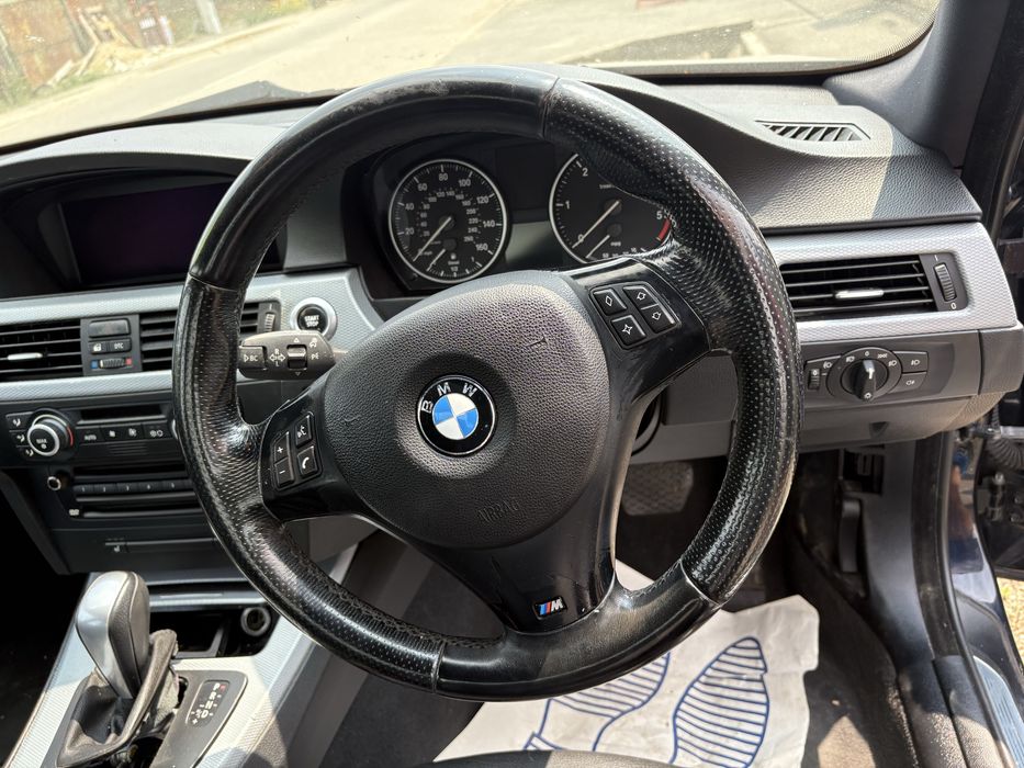 Vand bara fata, spate, capota, aripi bmw e90 m paket