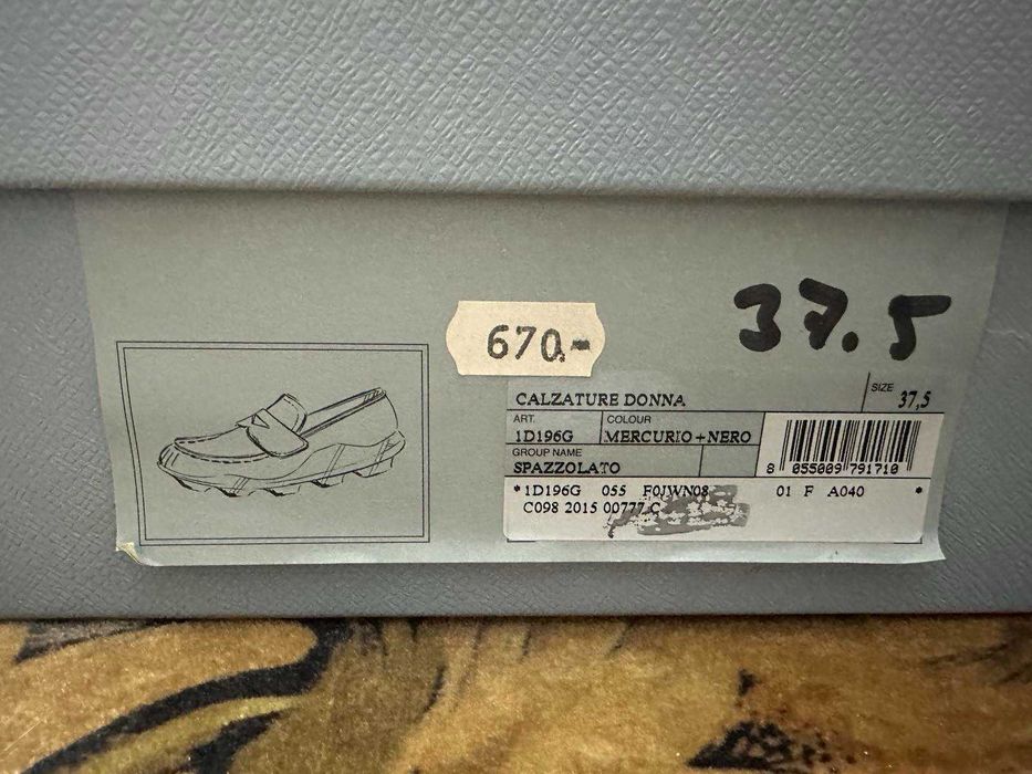 Prada pantofi noi de dama,cutie originala, eticheta, gri, marimea 37,5