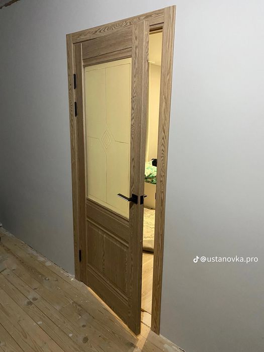 Установка межкомнатных дверей