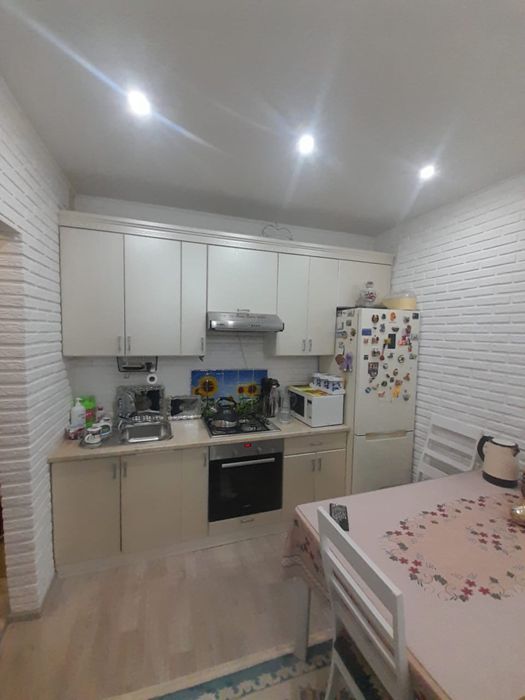 Продам евро 2х комнатную квартиру