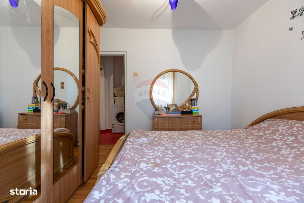 Apartament cu 2 camere semidecomandate de vânzare zona Zimbru