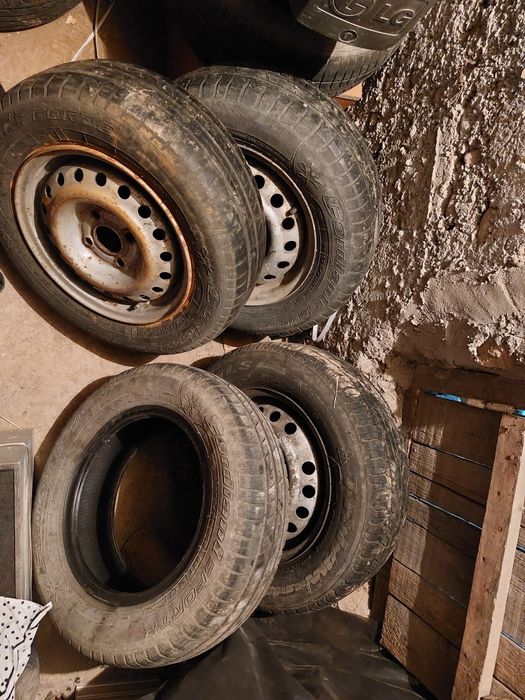 Летное Шины  размер 175/70/13