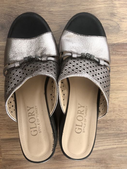 Женская обувь летняя