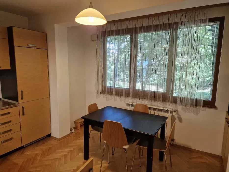 Дава се под наем Двустаен апартамент в София, Лозенец - 69 кв.м за 700 € - Снимка #2