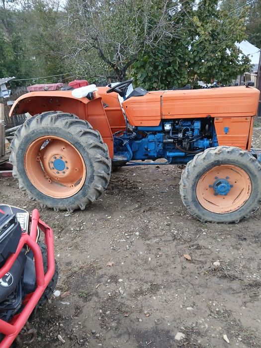 Tractor Dt 445 4×4