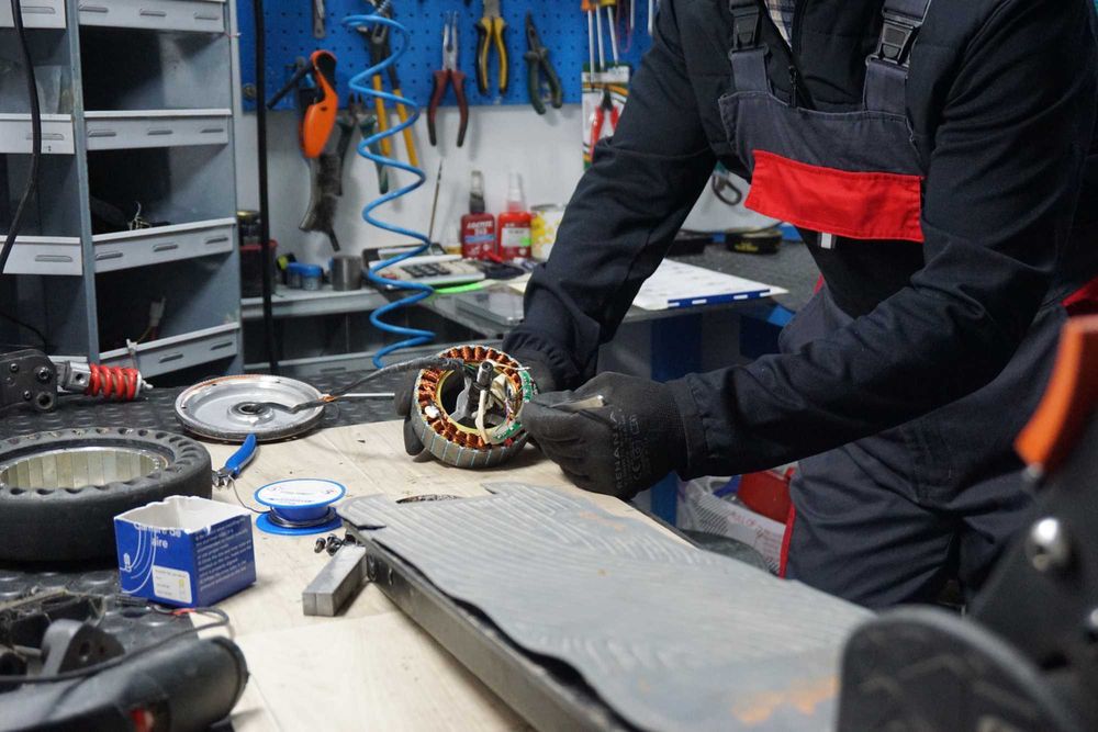 Cautam asociat partener mecanic electronist vehicule electrice Oradea