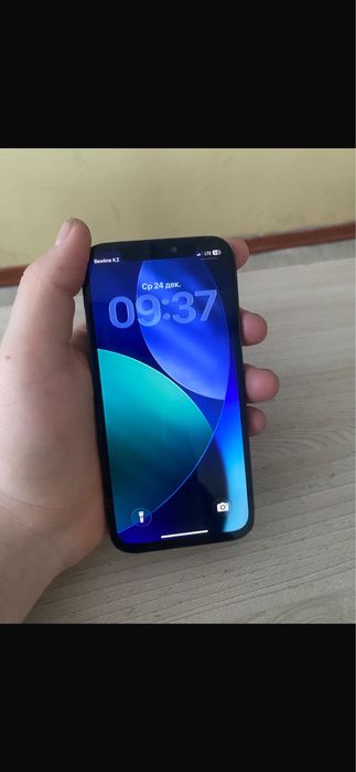 Айфон 12 про работает