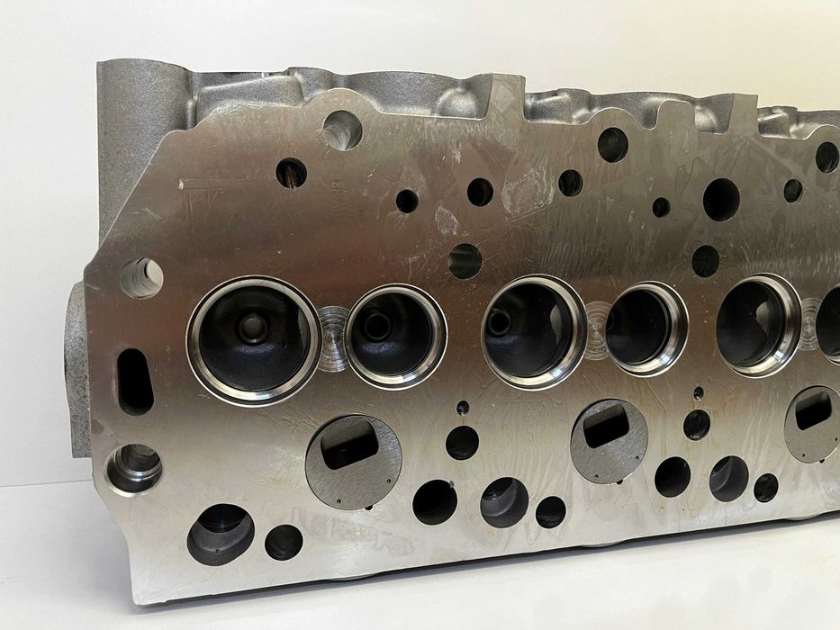 Головка блока на 4M40