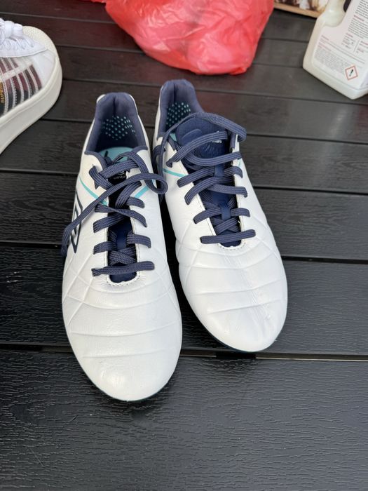 Umbro medusa 3 pro fg. Noi