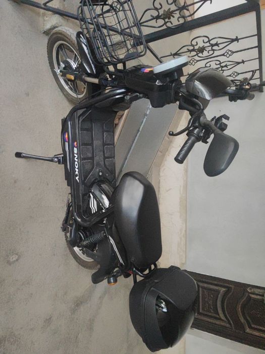 Skuter SNOKY moped