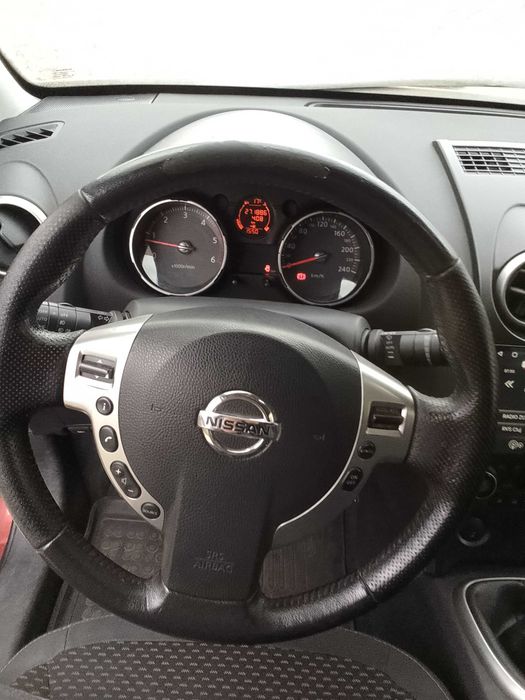 Nissan Qashqai din 2008, 1461 cm3, 106 CP, DIESEL de vanzare