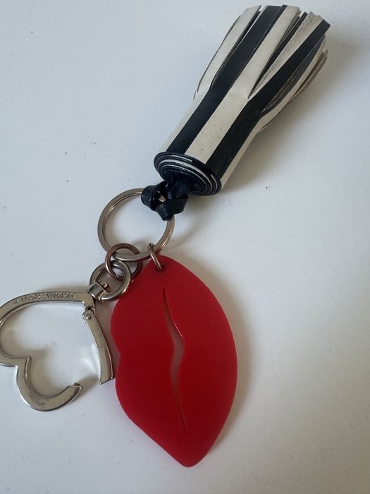 Breloc Victoria s Secret