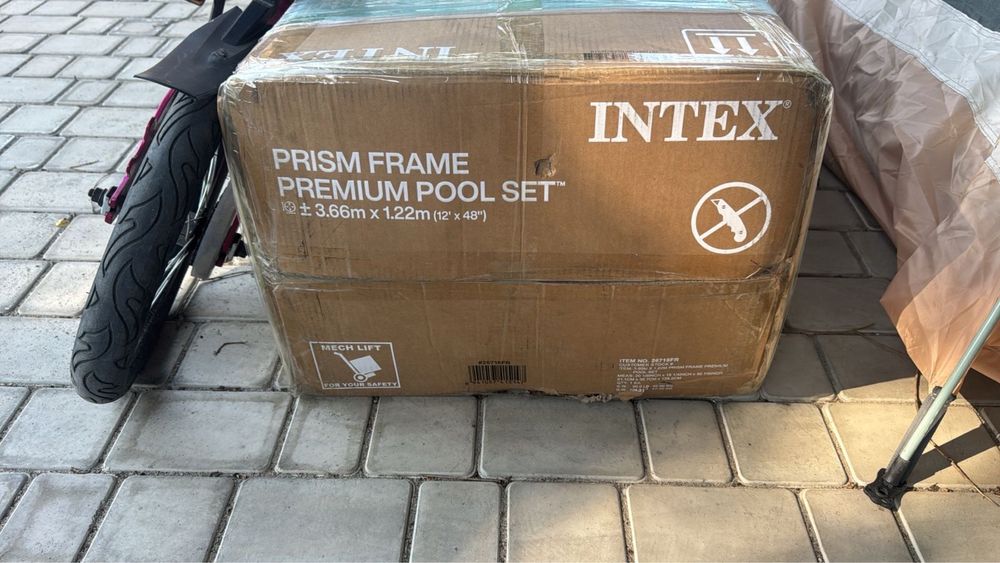 Продам новый бассейн intex