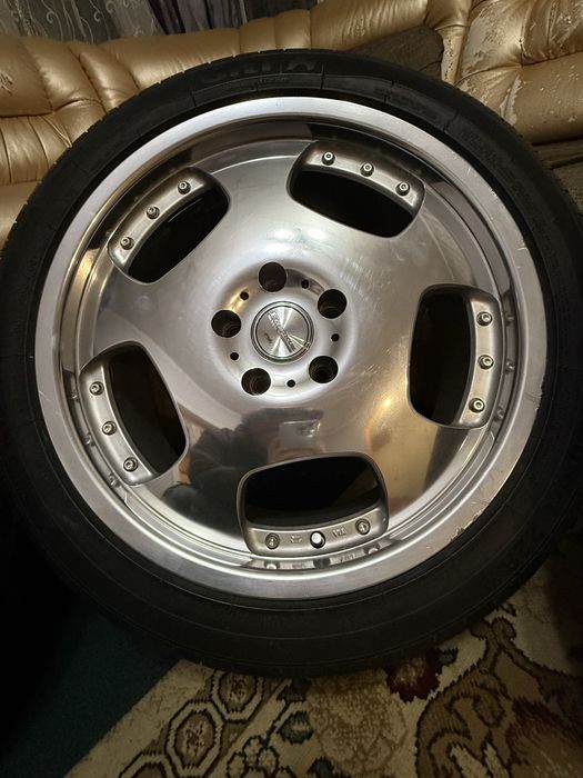 Диски шины в комплетке летние