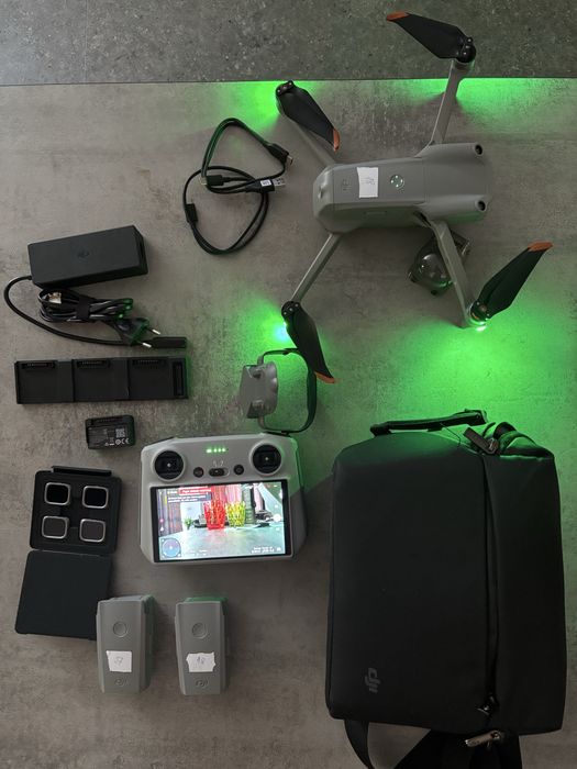 DJI Mavic Air 2s Fly More дрон controller RM330