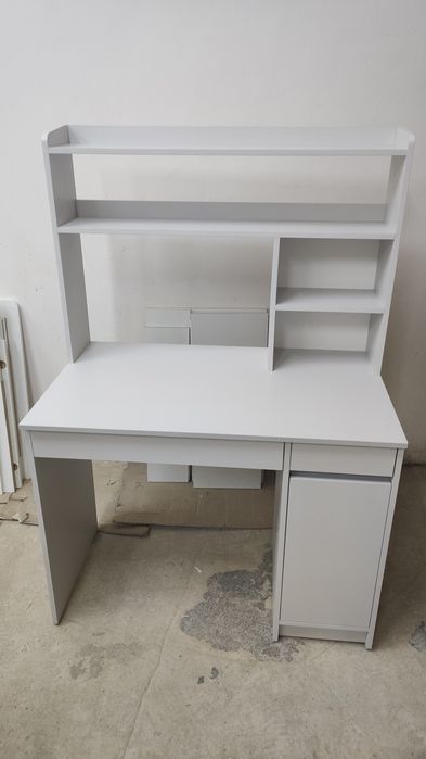 СТОЛЫ Письменные.