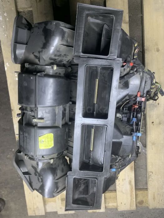 Продам печку в сборе на Bmw e38
