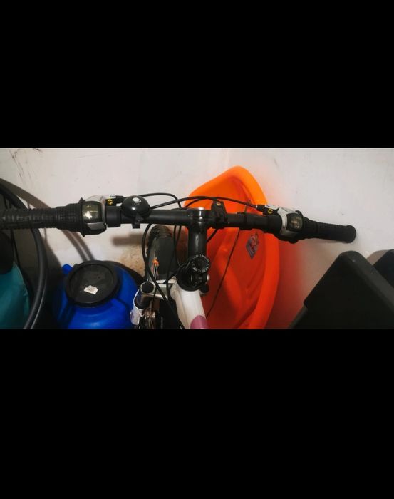 Bicicleta copii 6-9ani