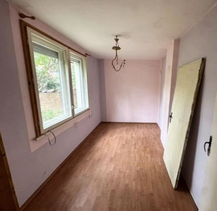 Продава се Къща в Видин, Строител - 60 кв.м за 1000 €/кв.м - Снимка #7