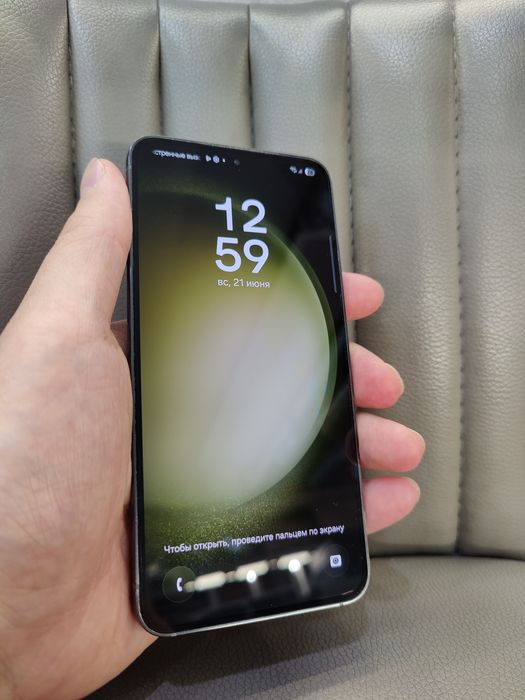 Samsung s23 8/128 идеал.