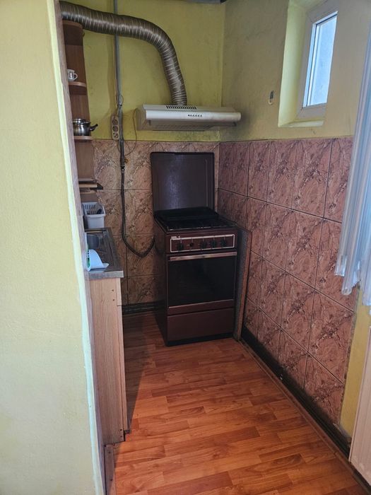 Apartament o cameră de inchiriat