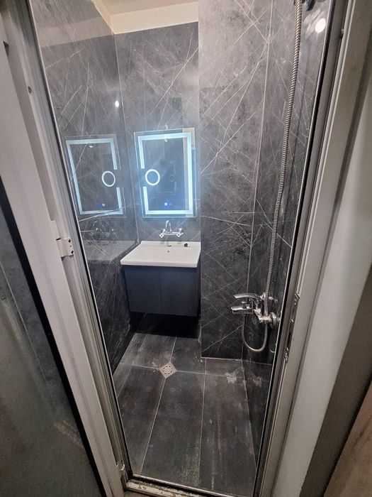 Тристаен апартамент 75 0000 Евро