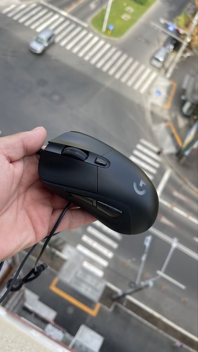 Mouse logitech g 403 hero
