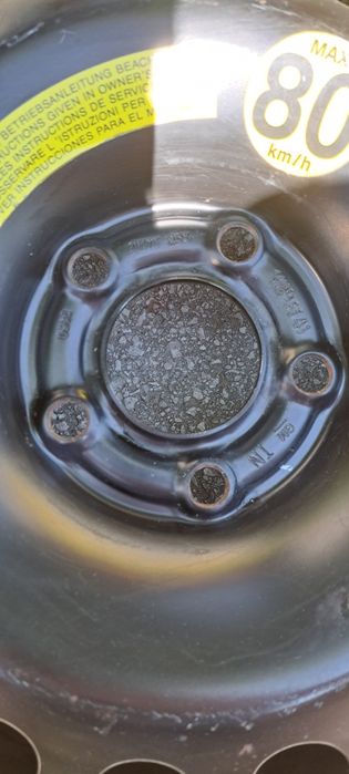 Резервна гума патерица