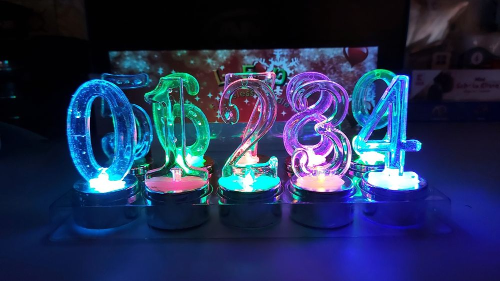 Set de numere multicolore -led