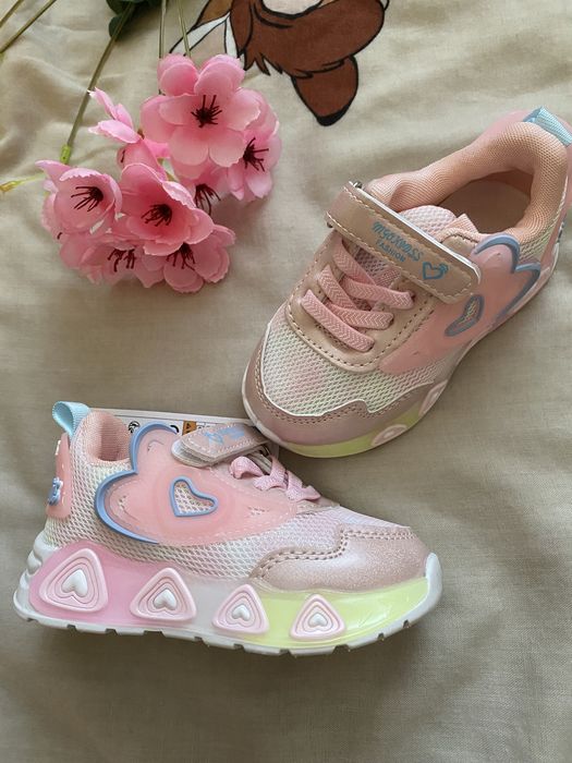 Светещи маратонки