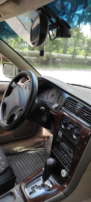 Продам Subaru Outback 2000 года
