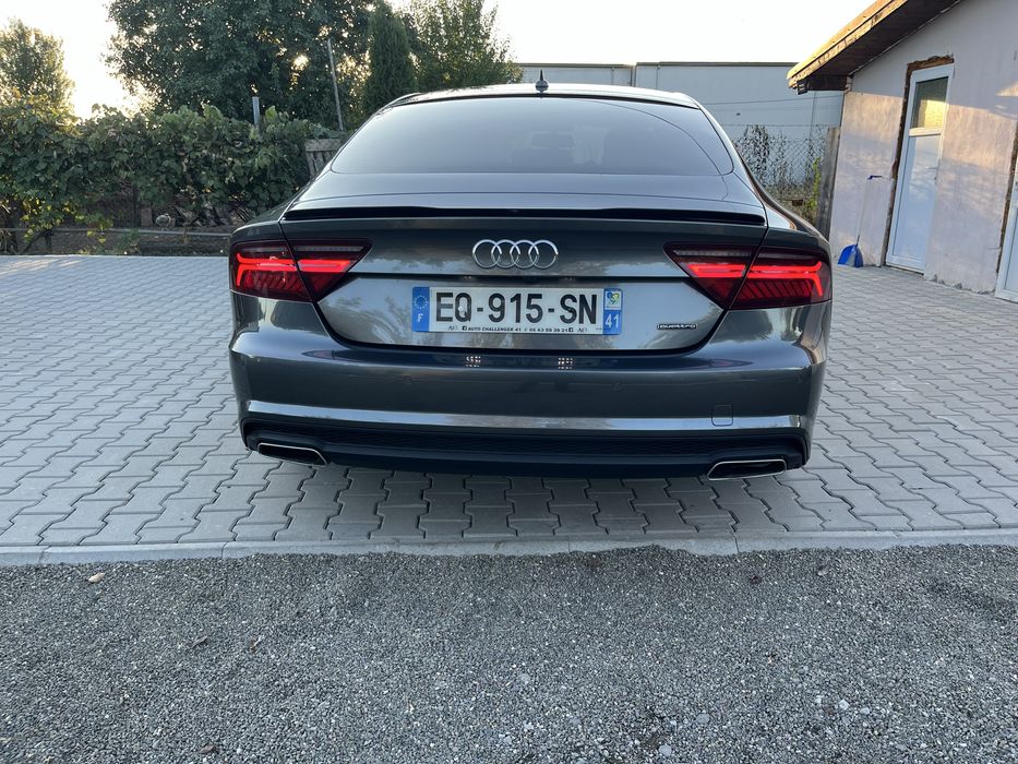 Vind Audi A7 3L 272 cp S-line 2017