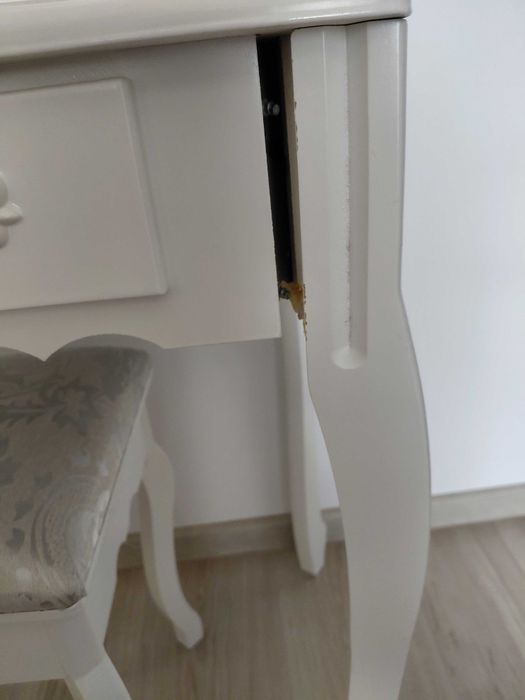 Masa machiaj/gatit mireasa