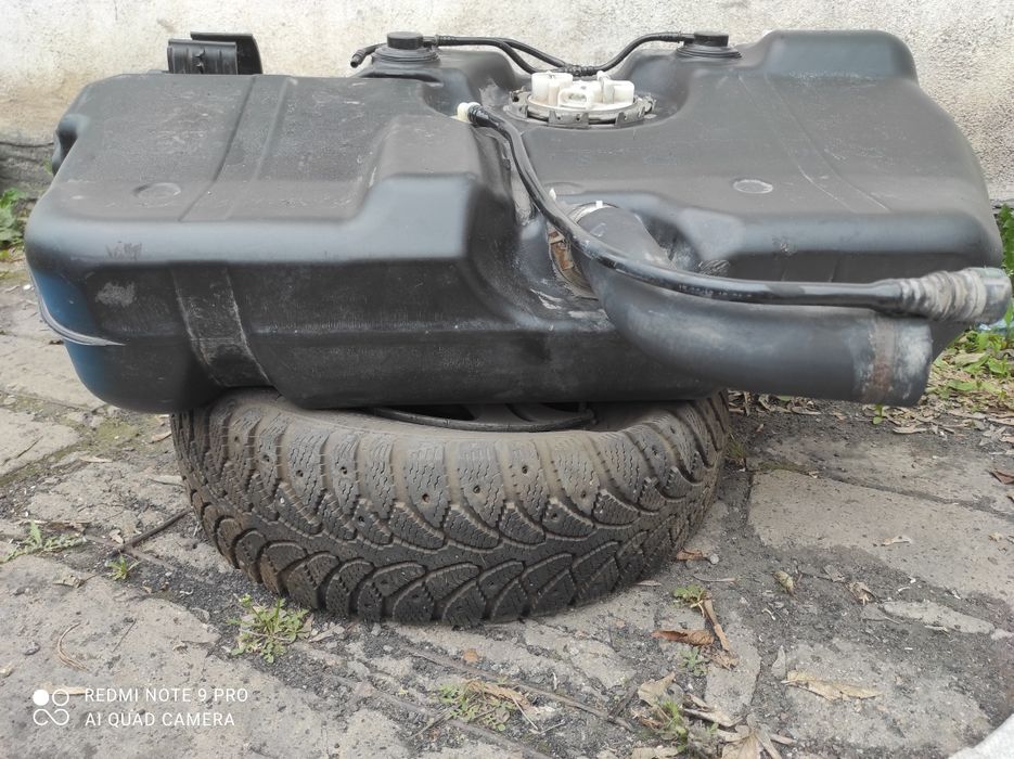 Лада гранта по запчастям.